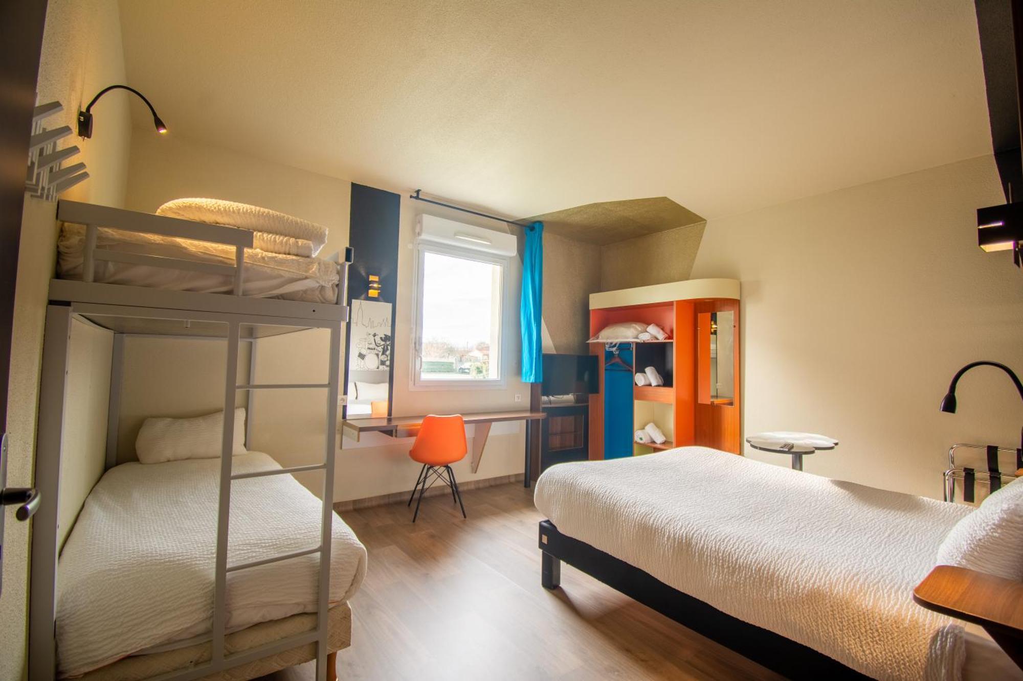 Ibis Styles Toulouse Blagnac Aeroport Hotel Bagian luar foto
